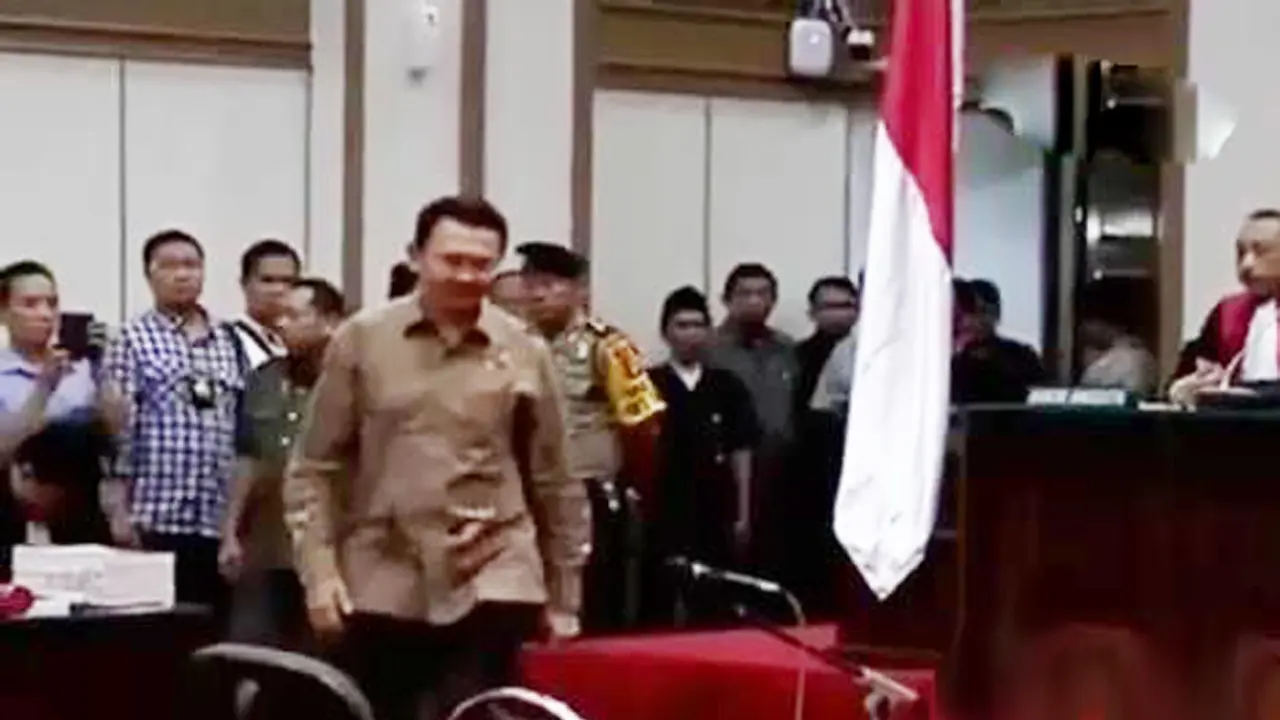 Sidang ke-16, Ahok Hadirkan 7 Saksi Ahli Meringankan