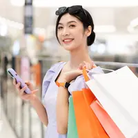 ilustrasi perempuan belanja/Q88/Shutterstok