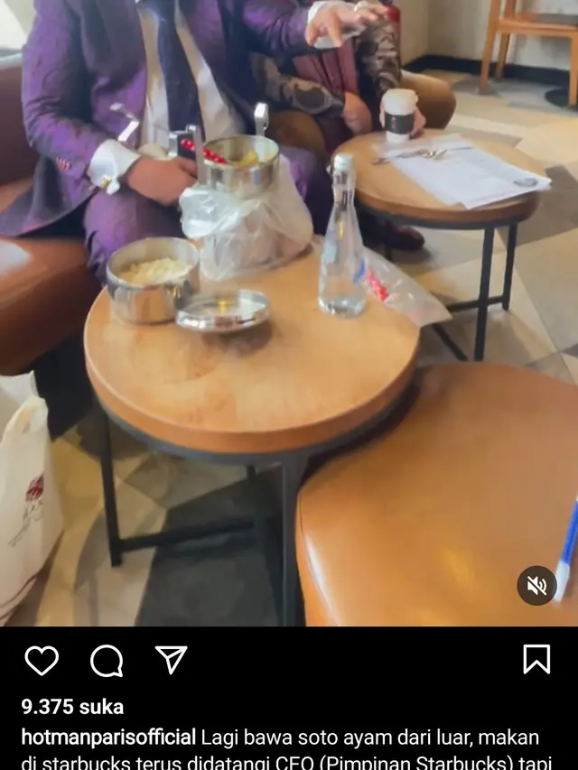 Hotman Paris Makan Bekal Soto Ayam di Starbucks, Kaget Langsung Didatangi CEO Dikira Akan Diusir. (instagram.com/hotmanparisofficial)