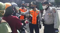 Arus kendaraan di Kota Bogor, Jawa Barat meningkat di hari keempat pemberlakuan Pembatasan Sosial Berskala Besar (PSBB). (Foto:Liputan6/Achmad Sudarno)