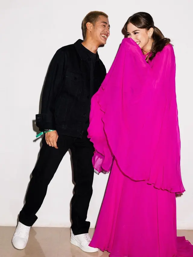 Anna Jobling dan Meerqeen