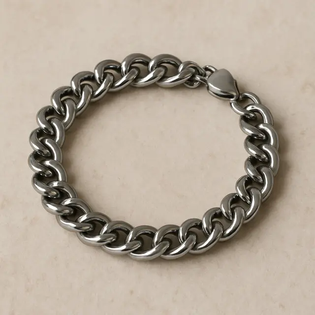 Gelang Wanita Usia 50 Tahun untuk Tampil Awet Muda (Foto: ChatGPT)