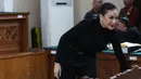Sebagaimana diketahui, Nikita Mirzani bersama-sama dengan asistennya Ismail Marzuki alias Mail Syahputra didakwa melakukan pengancaman dan pemerasan terhadap dokter Reza Gladys Prettyanisari. (KapanLagi.com/Budy Santoso)