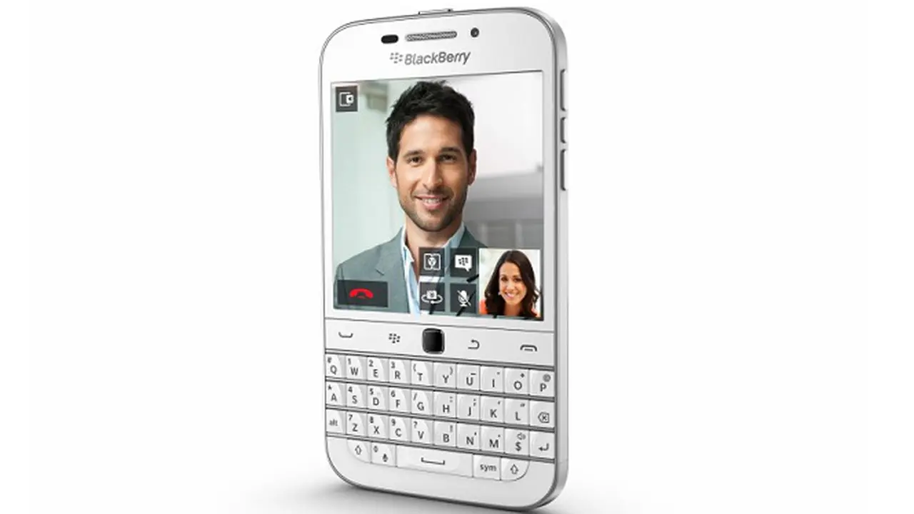 BlackBerry Classic Putih Akan Segera Hadir di Indonesia