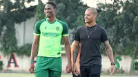 Dua striker Persebaya Surabaya, Amido Balde dan David da Silva. (Bola.com/Aditya Wany)