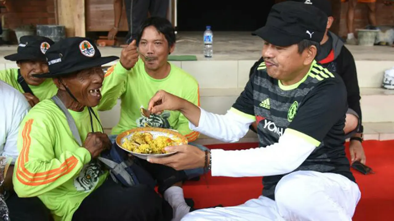 Ultah ke-46, Dedi Mulyadi Dapat Hadiah Lagu dari Sule