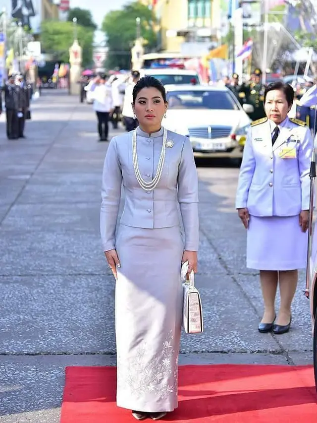 Potret Putri Sirivannavari