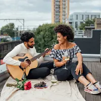 Ilustrasi perayaan hari valentine bersama pasangan (Foto/Sumber: Pexels.com/Viktoria Slowikowska)