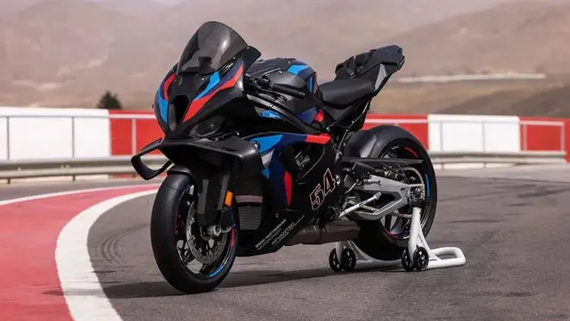 M1000 RR