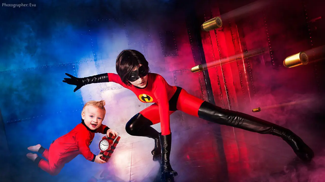 Kompaknya Kostum Cosplay Orang Tua dan Anak