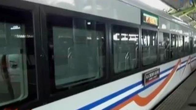 Segmen 3: Kereta Api Kelas Bisnis Dihapus - News Liputan6.com