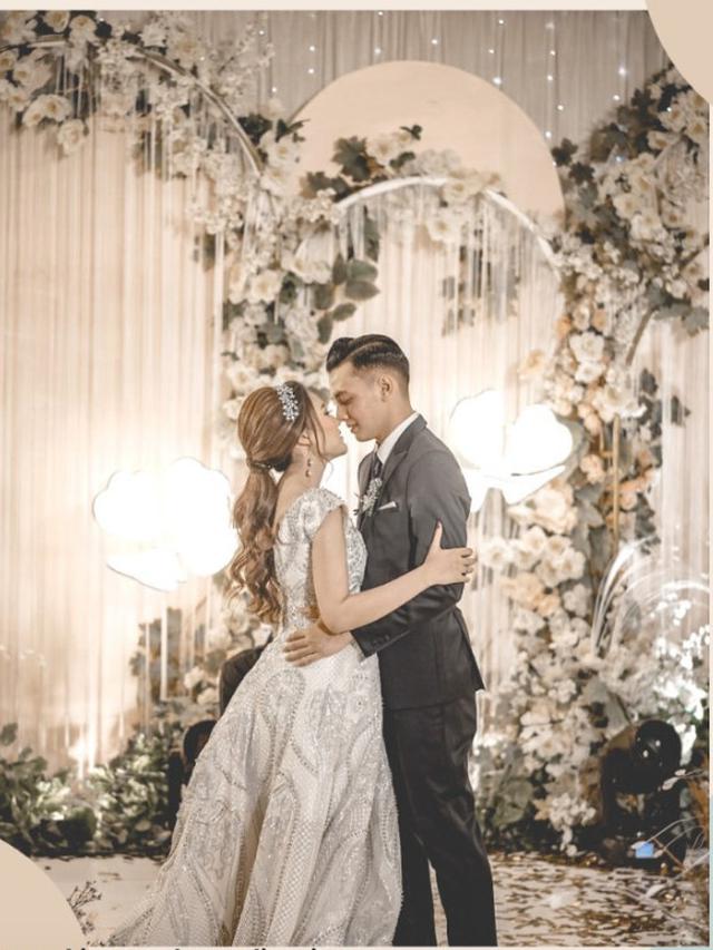 Akui Telah Menikah Ini 7 Potret Pernikahan Nella Kharisma Dan Dory Harsa Hot Liputan6 Com