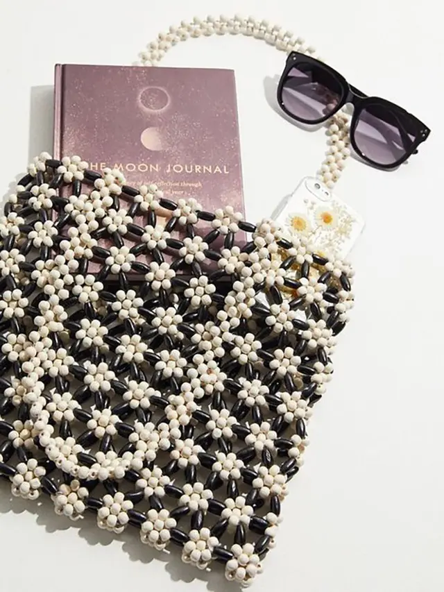 Tas manik-manik/stylecaster.com