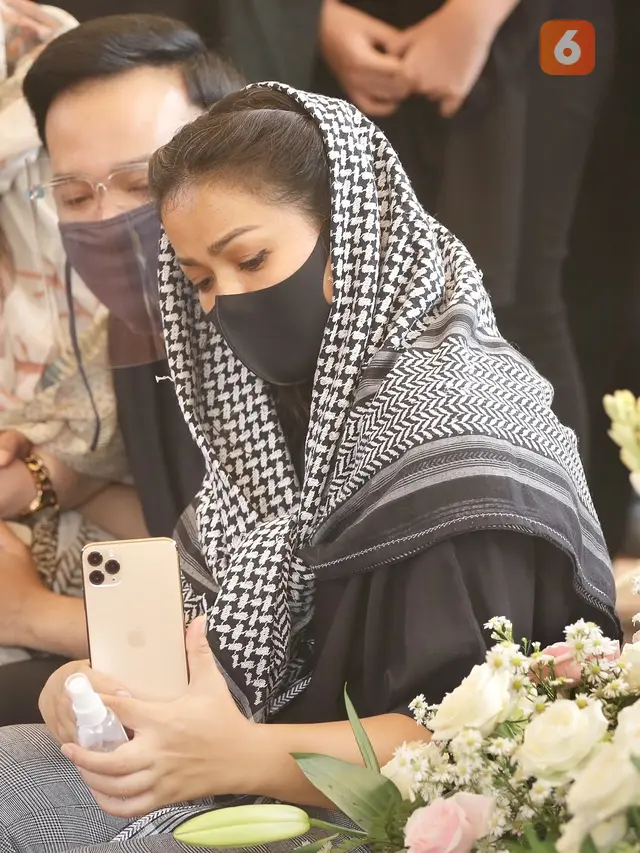 [Fimela] Nirina Zubir dan Ruben Onsu