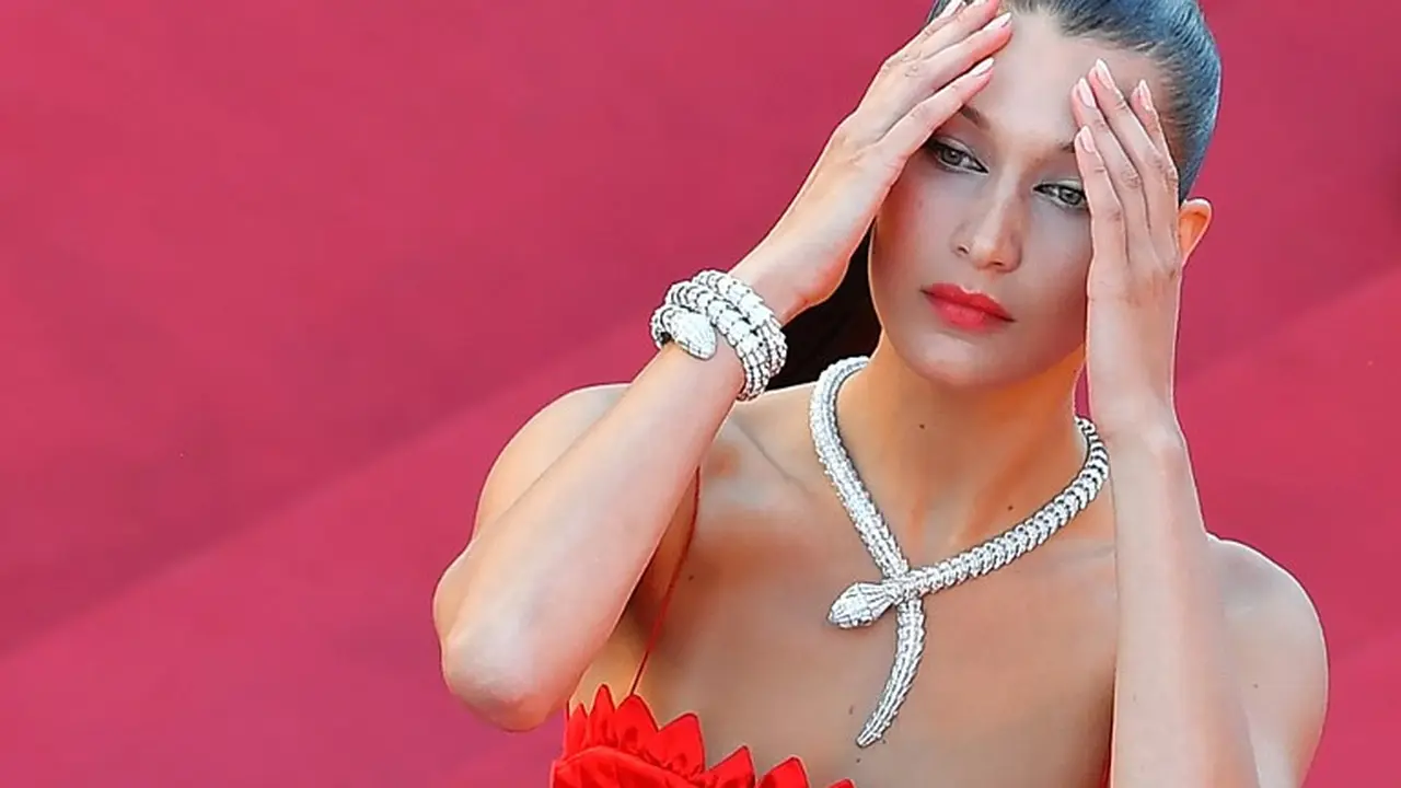 [Bintang] Bella Hadid