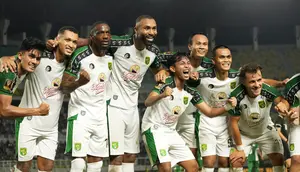 Piala Presiden 2026: Tandukan Yuran Fernandes Antar Persebaya Lolos ke Semifinal
