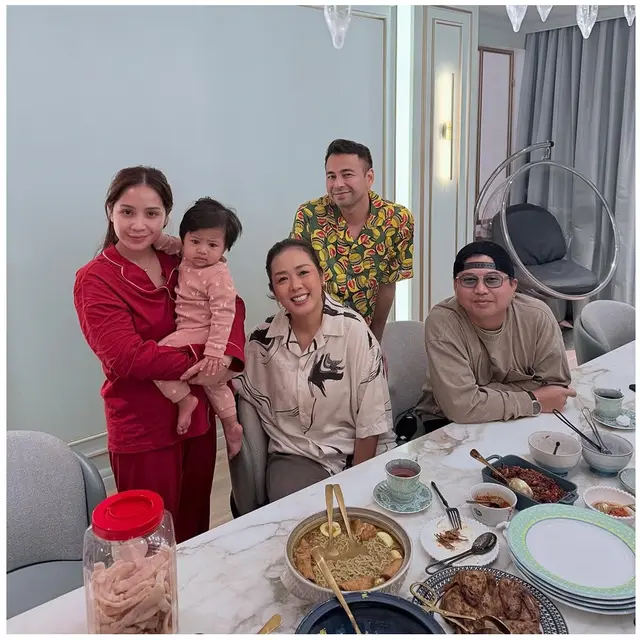 Potret 8 Artis Sahur Bareng Raffi Ahmad Selama Ramadhan 2025, Penuh Keakraban