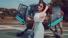 Punya paras cantik, tak heran jika pemilik nama lengkap Prilly Mahatei Latuconsina ini diidolakan banyak orang. Selain itu, ia juga pandai memadukan busana di kesehariannya. Seperti kali ini, Prilly tampil stylish dengan gaya kasual.(Liputan6.com/IG/@prillylatuconsina96)