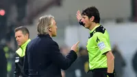Hina Wasit dan Fans AC Milan, Mancini Dihukum Satu Laga