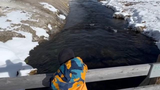 Potret Nikita Willy Ajak Issa Liburan. (instagram/nikitawillyofficial94)