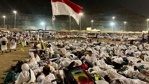 Jemaah haji Indonesia mabit (bermalam) di Muzdalifah, Makkah, Arab Saudi, 26 Mei 2026. (Liputan6.com/ Asnida Rian, Media Center Haji 2026)