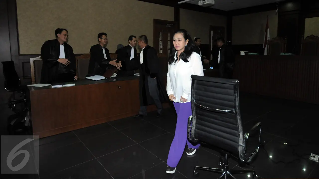 20160926-Damayanti Divonis 4,5 Tahun Penjara-Jakarta