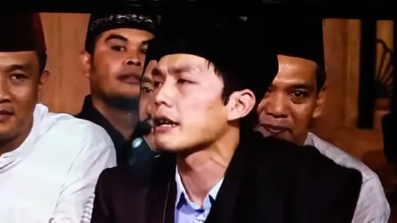 Gus Iqdam mengisi pengajian di kediaman Soimah (SS: YouTube El Leyla Official)