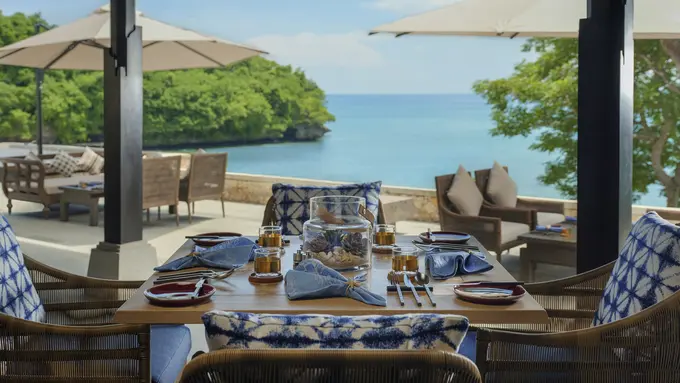 Santai Maksimal di Bali dengan Menikmati Kuliner Mediterania di Tepi Pantai