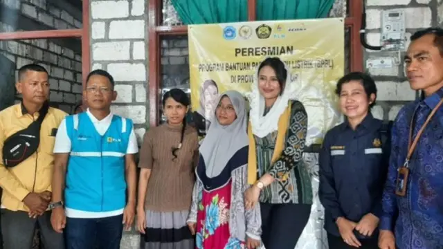 Sambungan Listrik Gratis.