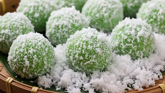 7 Cara Membuat Klepon Ketan Anti Gagal, Cocok untuk Ide Bisnis