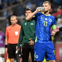 Kisah Edin Dzeko di Usia 40 Tahun: Sempat Diragukan, Kini Memimpin Bosnia ke Piala Dunia 2026