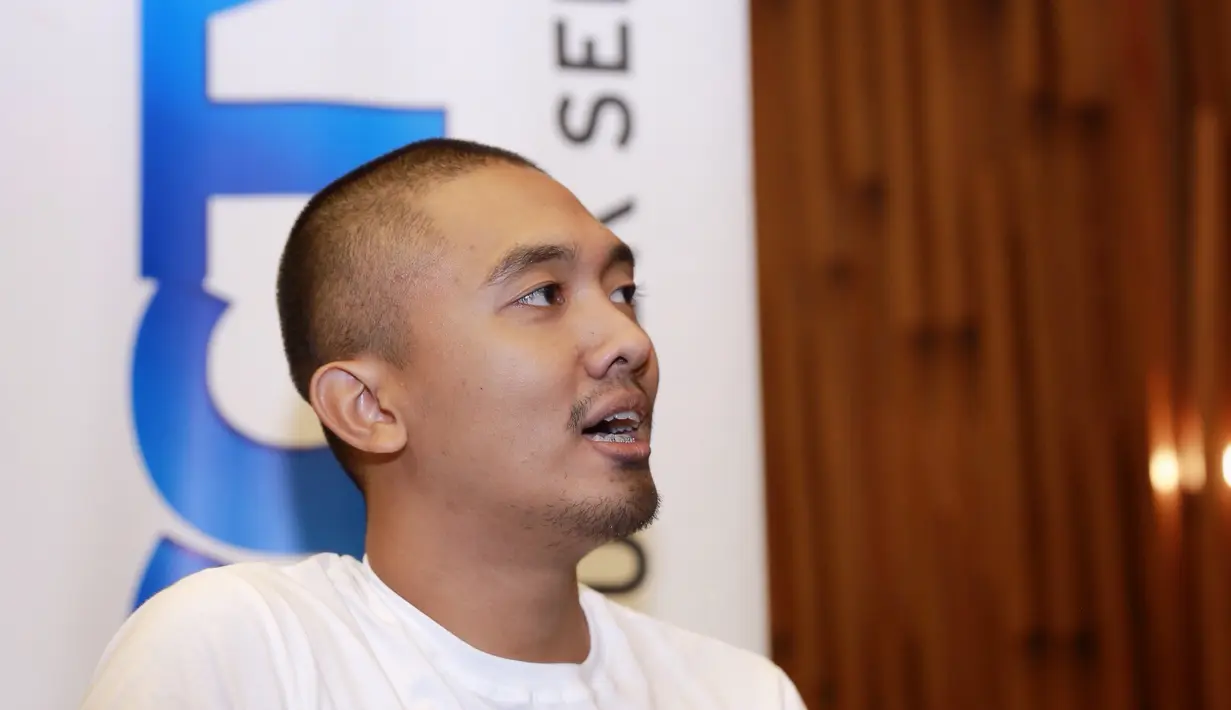 Banyaknya tawaran yang terus berdatangan, ia bahkan tidak menyangka dengan besarnya isi tabungannya sekarang. (Galih W. Satria/Bintang.com)