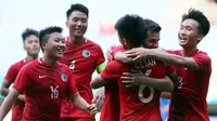 Selebrasi gol ketiga Hong Kong,Tan Chun Lok (tiga dari kanan) dalam pertandingan penyisihan Grup A antara Chinese Taipei melawan Hong Kong di Stadion Patriot Bekasi, Selasa (15/08). INASGOC/Ary Kristianto/Sup/18