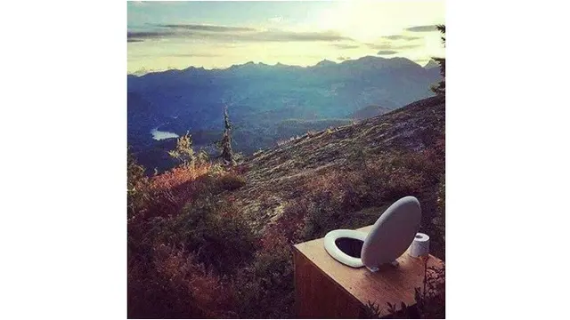6 Potret Toilet Low Budget Ini Posisinya Ekstrem, Bikin Enggak Tenang