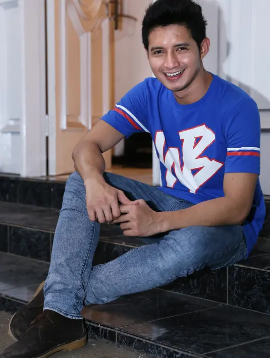 Chand Calvin saat ditemui di lokasi syuting film 'Warisan Olga'. Chand merasakan perbedaan di lebaran tahun ini tanpa almarhum yang biasanya selalu membuat suasana meriah. (Galih W. Satria/Bintang.com)