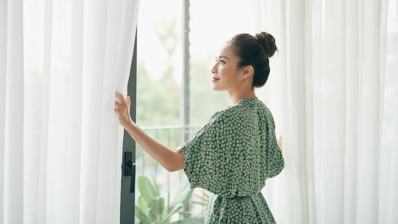 perempuan dan menguatkan diri