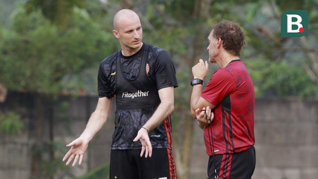 Foto: Persija Jakarta Matangkan Taktik Jelang Bergulirnya Liga 1 Musim 2022 / 2023