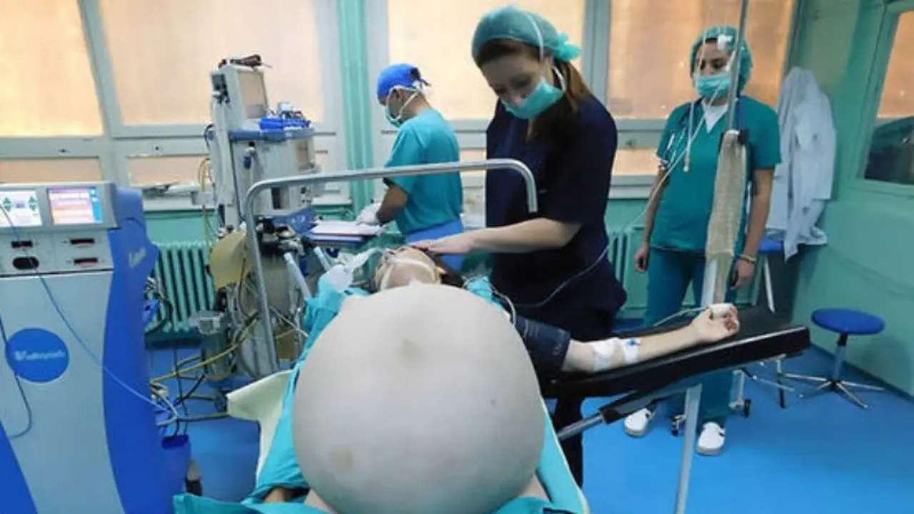 Ngeri, Usai Operasi, Tumor 30 Kg Diangkat dari Rahim Wanita Ini