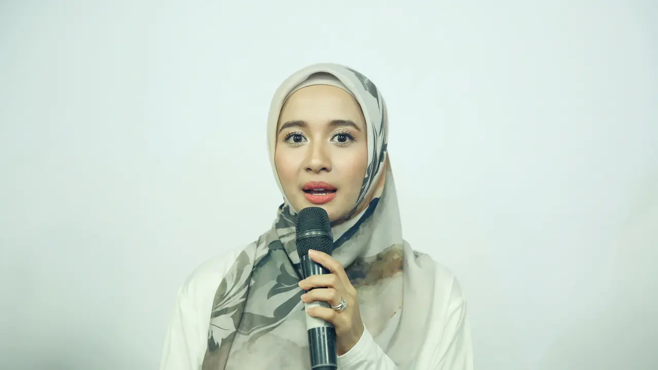 [Fimela] Laudya Cynthia Bella