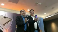 Marketing Director Advan Tjandra Lianto (kanan) di peluncuran Advan G1, Jumat (16/2/2017). (Liputan6.com/Agustin Setyo Wardani)