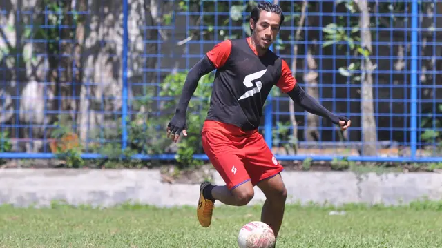 Hanif Sjahbandi