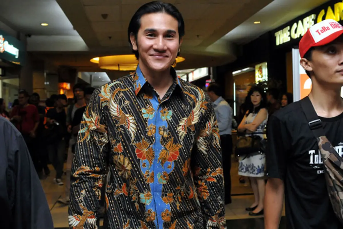 Vino G. Bastian