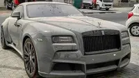Rolls-Royce terlantar di Dubai (Zing)