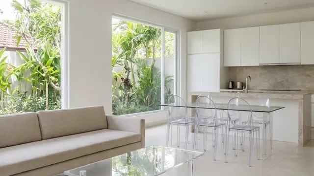 Desain Dapur dan Ruang Tamu Menyatu Agar Rumah Tampak Lega