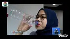 Minuman dalam botol plastik memang memberikan kesan simple dan mudah dibawa kemana saja. Design botol yang unik serta minimalis tidak jarang membuat para peminumnya menyimpan botol tersebut untuk kembali digunakan. Apakah hal ini berbahaya? Simak vid...