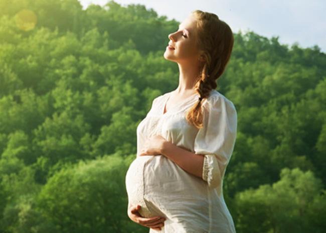 Penting bagi Mom memeriksakan kesehatan jantung sebelum hamil agar Mom dan janis senantiasa sehat selalu | Photo: Copyright Thinkstockphotos.com