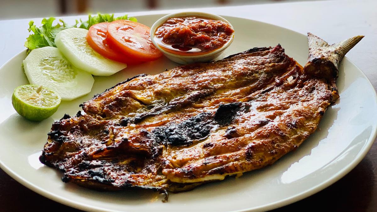 4 Cara Membuat Aneka Bandeng Bakar, Sedap Banget - Ragam Bola.com