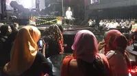 Gus Miftah kembali berdakwah di tempat hiburan malam di Yogyakarta (Liputan6.com/ Switzy Sabandar)