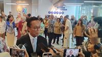 Direktur Utama PT Aviasi Pariwisata Indonesia (Persero) atau InJourney, Dony Oskaria diangkat sebagai Wakil Menteri Badan Usaha Milik Negara (BUMN) di Kabinet Merah Putih. Nantinya Dony akan bekerja bersama Wamen BUMN lainnya yaitu Kartika Wirjoatmodjo dan Aminuddin Ma’aruf.