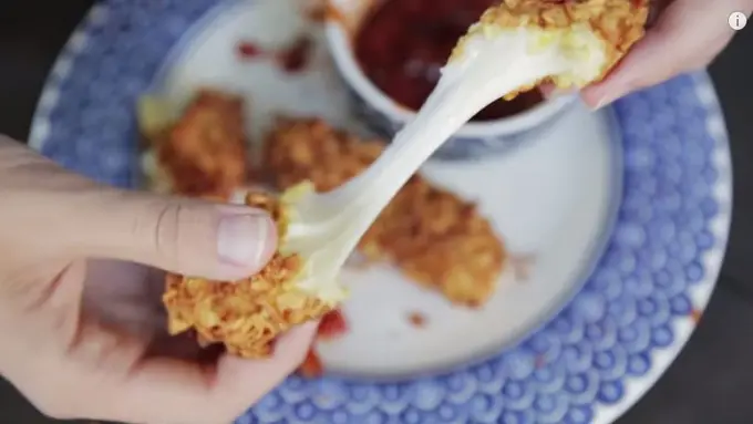 Stik Mie Instan Keju, Gak Perlu Mahal Untuk Makan Enak